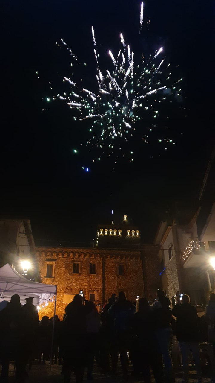 Gavignano-Natale-al-Borgo-2021-fuochi-18