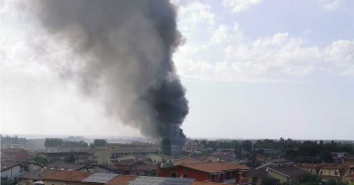 Incendio-outlet-tor-san-lorenzo-06