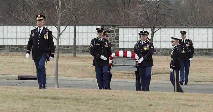 Major-Lopriore-Funeral-Arlington-08