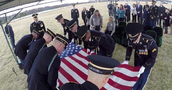 Major-Lopriore-Funeral-Arlington-12