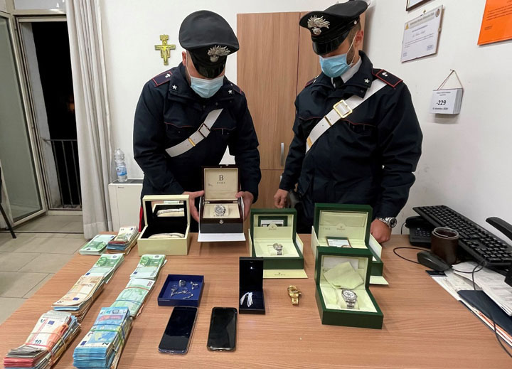 NINV - Le fasi dell'operazione dei Carabinieri (1)