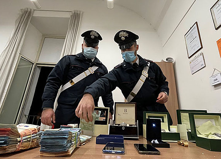 NINV - Le fasi dell'operazione dei Carabinieri (6)