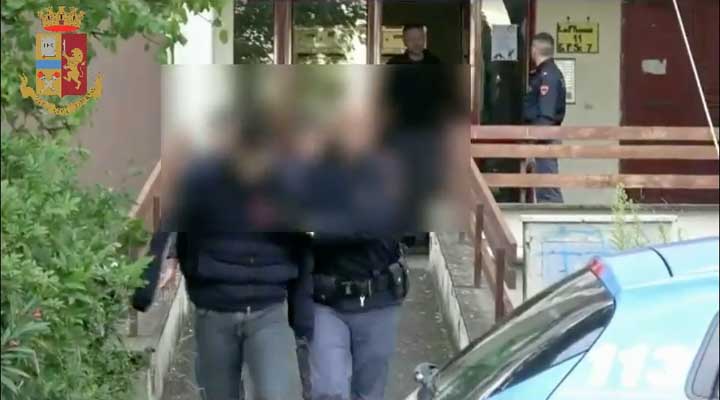 PdS-arresti-furti-villa-01