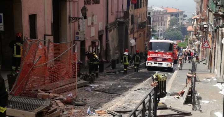 Rocca-di-Papa-esplosione-municipio-01