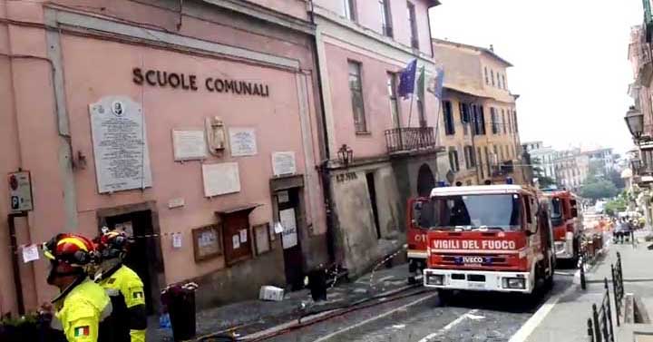 Rocca-di-Papa-esplosione-municipio-06