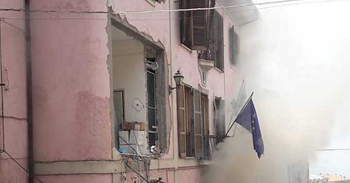 esplosione-rocca-di-papa-03