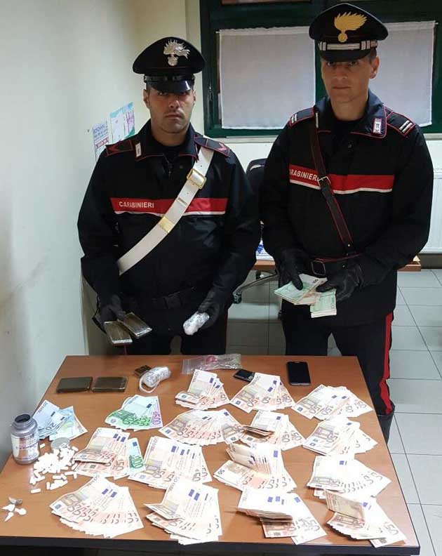 NRM - La droga sequestrata dai Carabinieri (3)