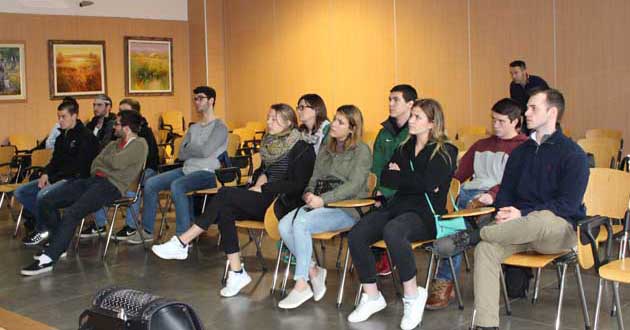 Colleferro-visita-studenti-americani-Ends-cuoio-08