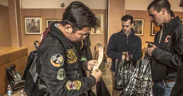 Colleferro-visita-studenti-americani-Ends-cuoio-12