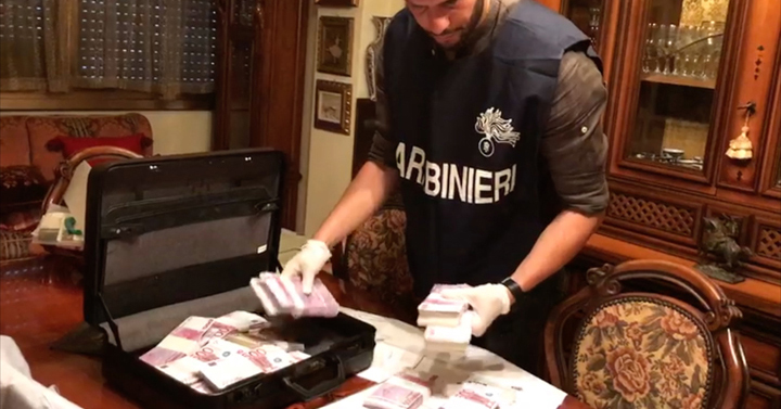 CENTRO - 26 dpl per truffa (6)