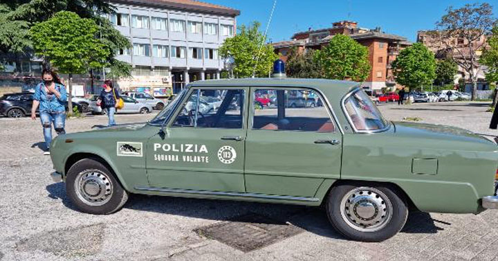 Colleferro-Polizia-di-Stato-Una-vita-da-social-20220428-04