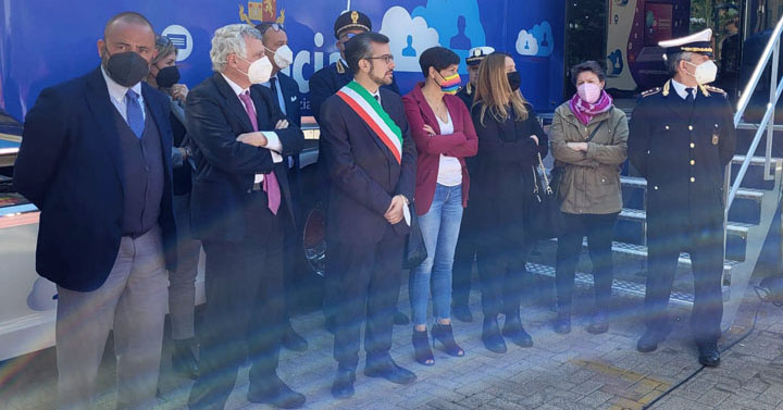 Colleferro-Polizia-di-Stato-Una-vita-da-social-20220428-07