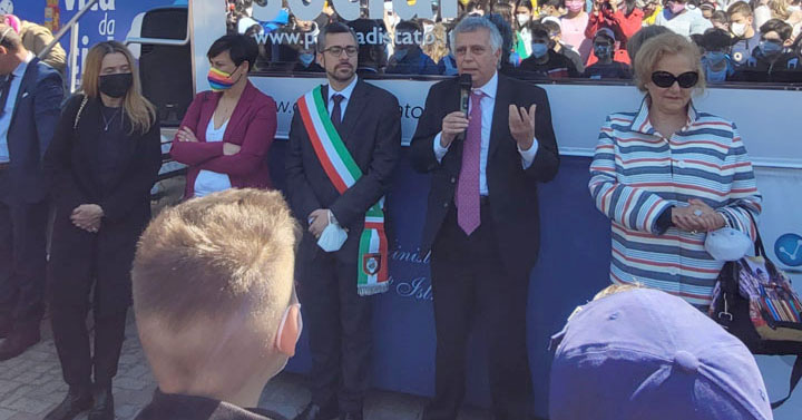 Colleferro-Polizia-di-Stato-Una-vita-da-social-20220428-10