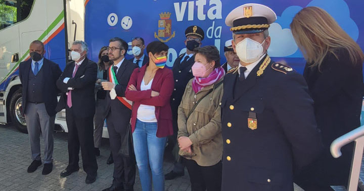 Colleferro-Polizia-di-Stato-Una-vita-da-social-20220428-11