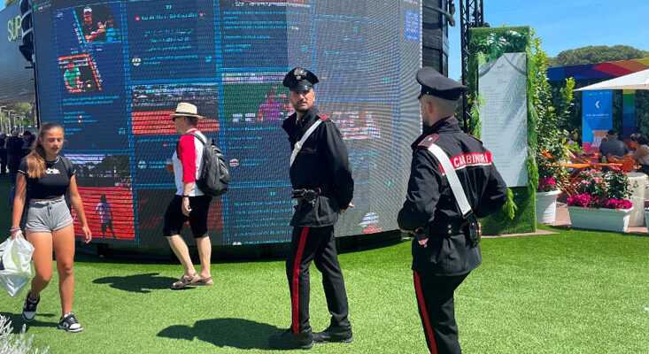 Controlli dei Carabinieri agli Internazionali di Tennis (12)