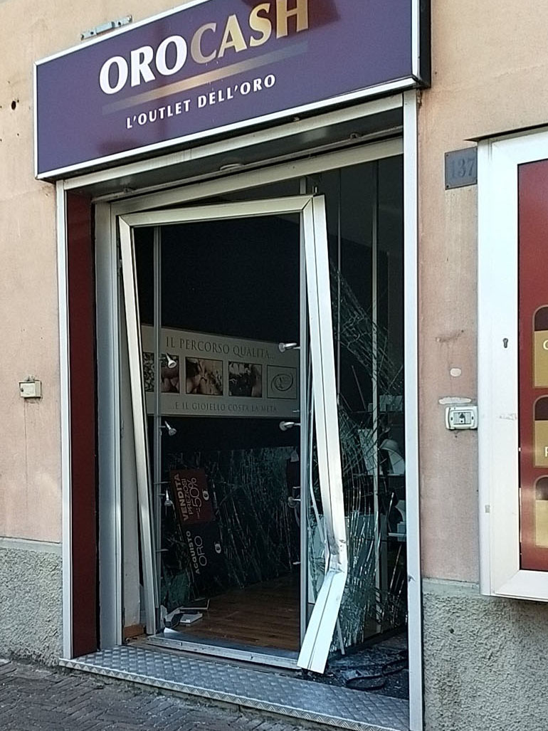 Colleferro-Rapina-OroCash-Colleferro-20220620-5