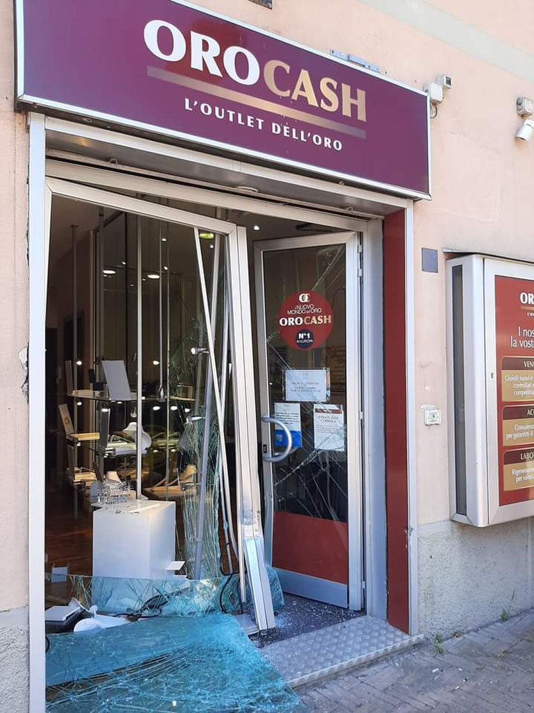 Colleferro-Rapina-OroCash-Colleferro-20220620-6