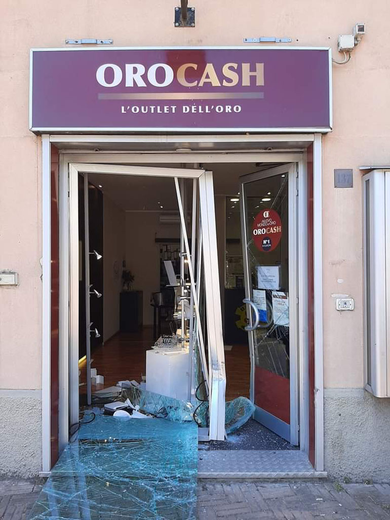 Colleferro-Rapina-OroCash-Colleferro-20220620-9