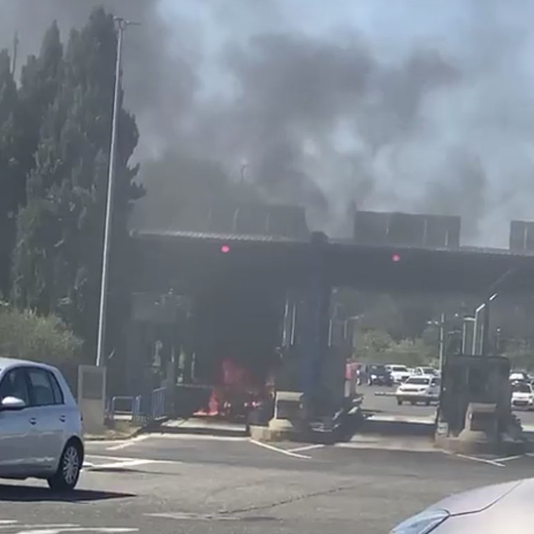 Incendio-Casello-San-Cesareo-05