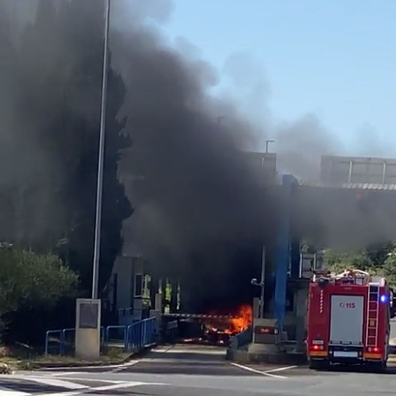 Incendio-Casello-San-Cesareo-10