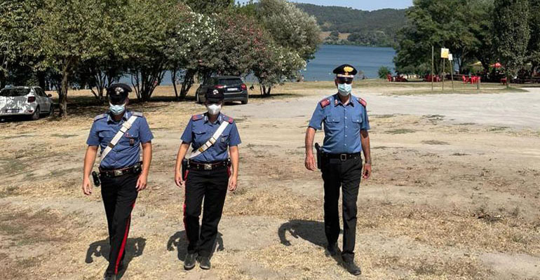 BRACCIANO - Controlli dei Carabinieri al lago (1)