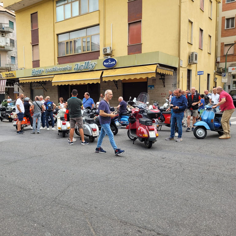 Gavignano-Vespa-Club-08-22-7