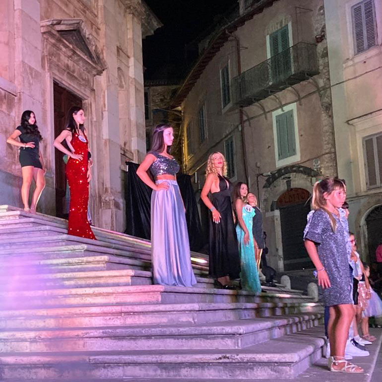 Segni-sfilata-moda-cattedrale-2