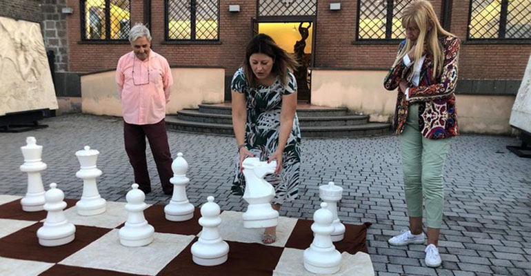 sindaca Rocca Priora Gentili e assessora Zorani 2