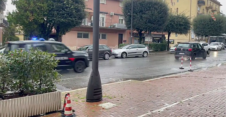 Colleferro-Carabinieri-inseguimento-Cso-Turati-00