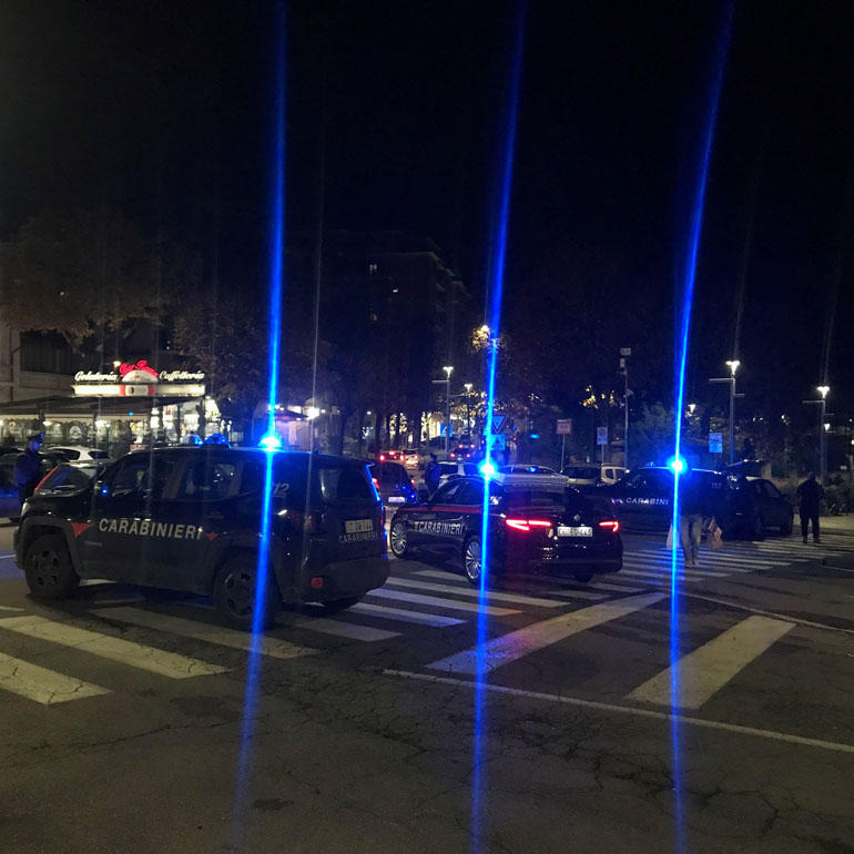 MONTEROTONDO + NAS - Controlli straordinari dei Carabinieri (1)-q