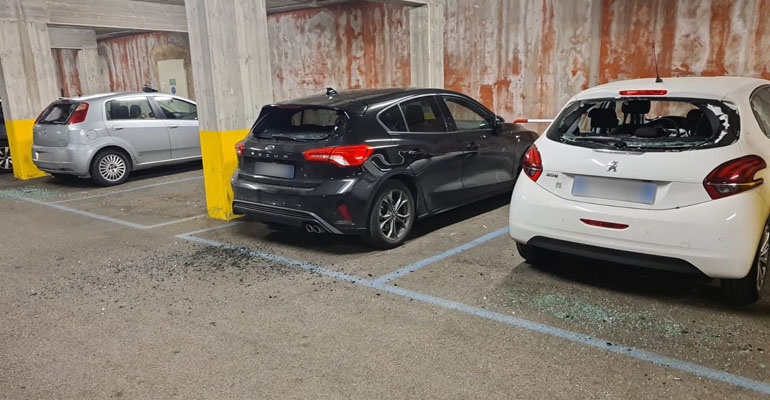 Colleferro_Scalo-Auto-danneggiate-04