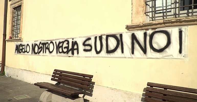 Alatri-Thomas_Bricca-striscioni-02