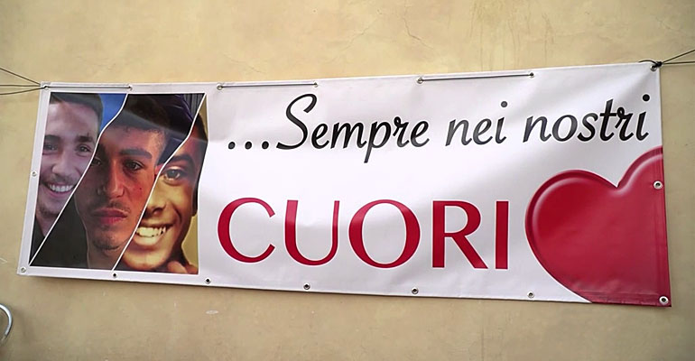 Alatri-Thomas_Bricca-striscioni-03