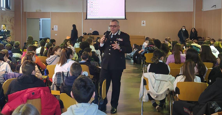 COLLEFFERRO - Un momento della conferenza-02-f