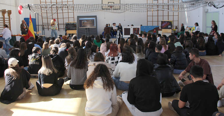 Colleferro-Liceo-Marconi-El_dia_del_libro-18