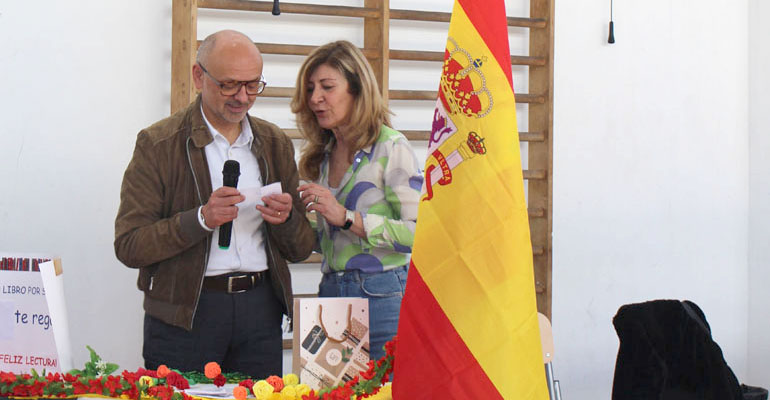 Colleferro-Liceo-Marconi-El_dia_del_libro-20