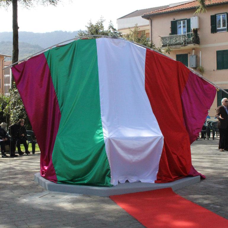 Colleferro-Monumento-Toti-q-00b