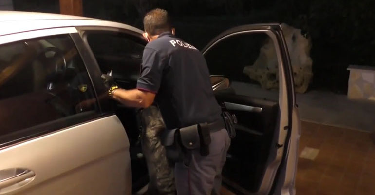 Frosinone-Polizia_di_Stato-usura-arresti-2