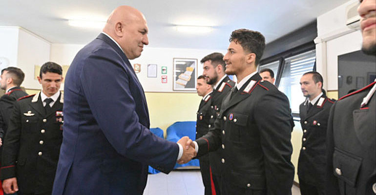 Roma-Ministro_Crosetto-visita-Stazioni_CC-Tor_Bella_Monaca-e-Tor_Vergata-5