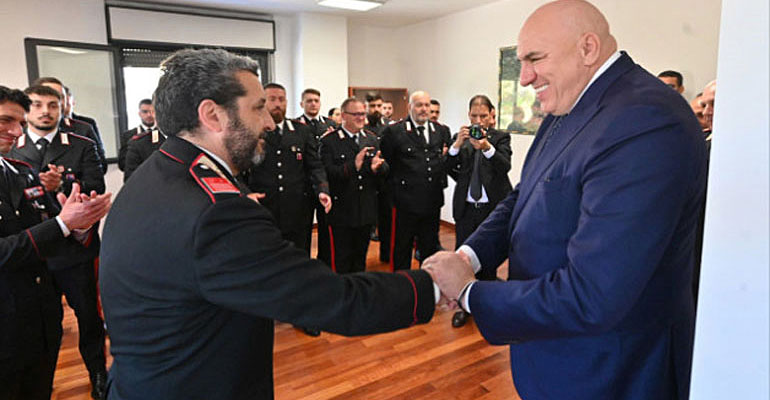 Roma-Ministro_Crosetto-visita-Stazioni_CC-Tor_Bella_Monaca-e-Tor_Vergata-7