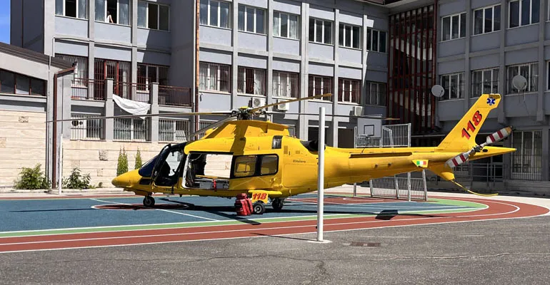 Colleferro-eliambulanza--scuola-media-leonardo-da-vinci-1