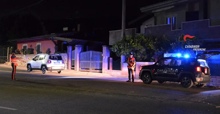 Carabinieri-Controlli-notte-Fr