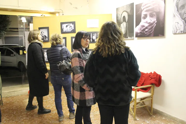 Segni-Mostra_fotografica-Con_gli_occhi_delle_donne-18