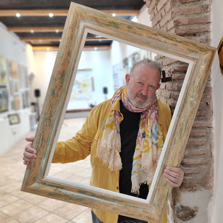 L’artista Nino Palmieri