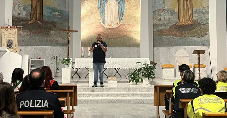 Colleferro-Fiaccolata-San_Pio-Protezione_Civile-f-8