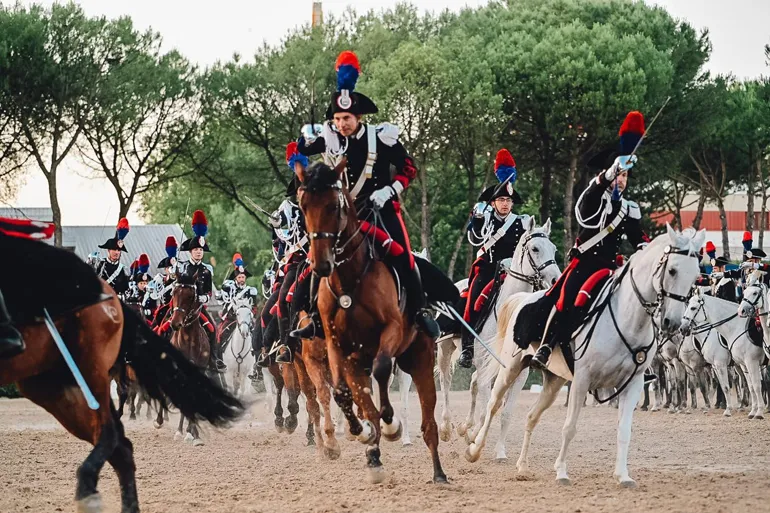 IV_Reggimento_Carabinieri_a_Cavallo-770-2