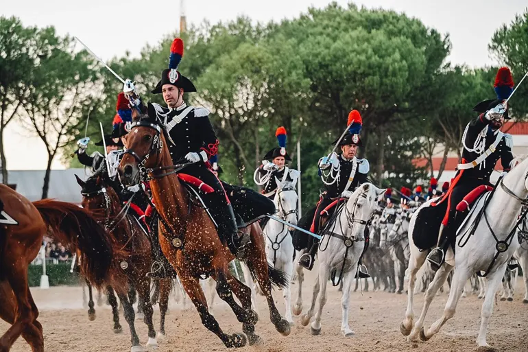 IV_Reggimento_Carabinieri_a_Cavallo-770-3