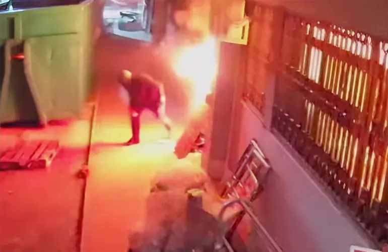 04-Frosinone-Incendio-Pianeta_Outlet-4