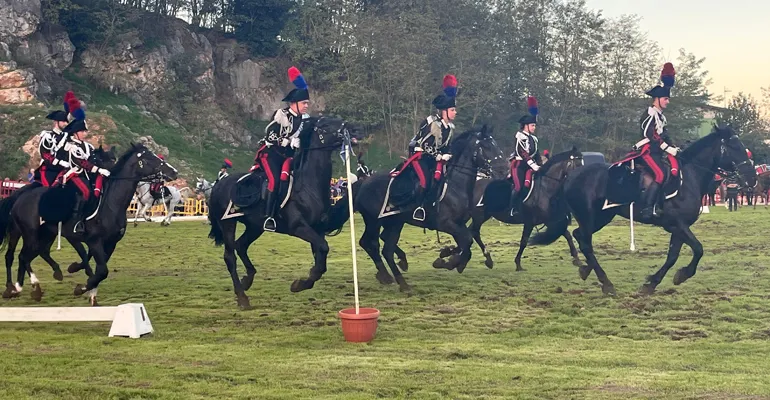 90_Collefderro-Carosello_Storico_Carabinieri_a_Cavallo-f-25