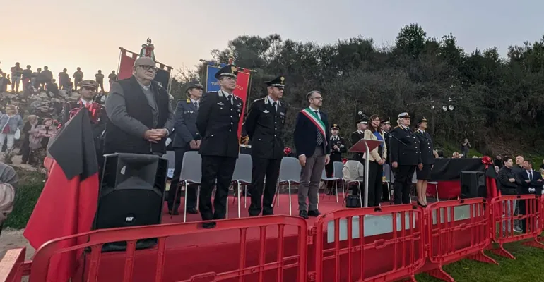 90_Collefderro-Carosello_Storico_Carabinieri_a_Cavallo-f-4